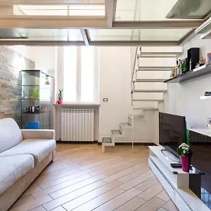 Splendido Loft Zona Bicocca Appartamento